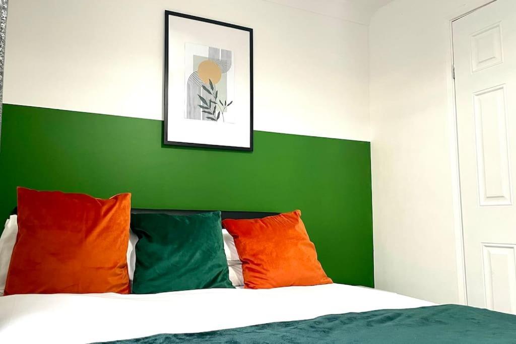 Ferienwohnung Ark On The Hill Chatham  Exterior foto